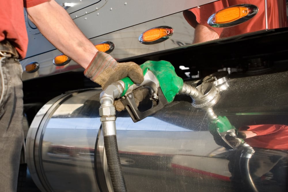 Refuelling a truck