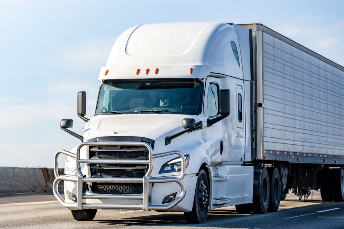 Achieve Fleet Excellence with AI-Powered Fleet Technology