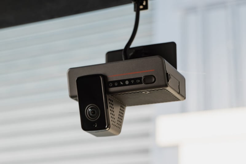 EROAD Clarity Edge AI Dashcam mounted in a windshield