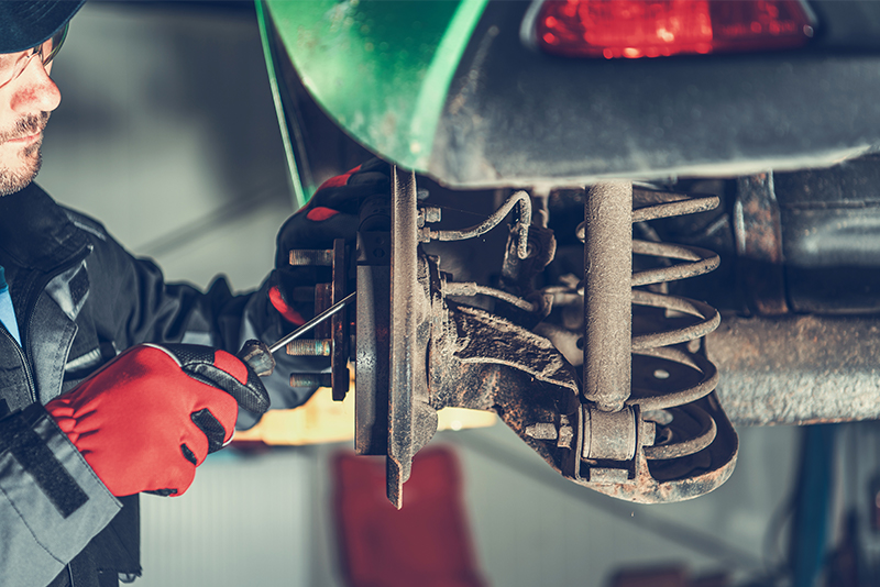 Brake servicing on a heavy vehicle
