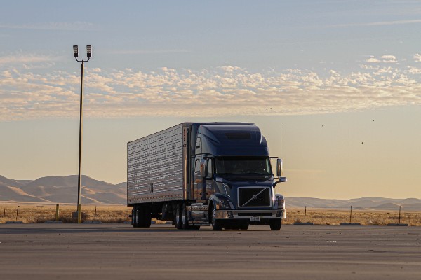 Beat the Trailer Shortage with Trailer Telematics